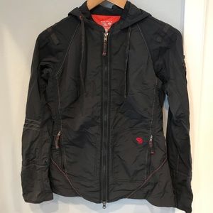 Womens mountain hardwear lightweight jacket